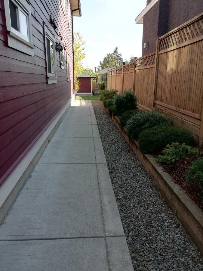 Vancouver Home Inn By Elevate Rooms Burnaby Exterior foto